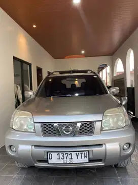 JUAL MOBIL XTRAIL 2007 AT