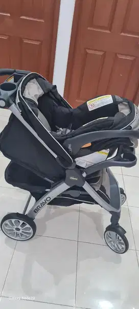 Stroller chicco bravo