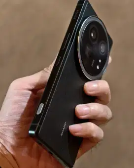 Hp sharp aquos R9pro
