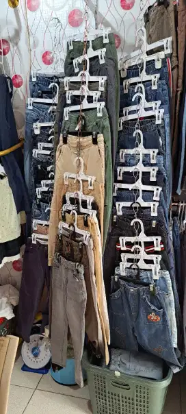 BAJU ANAK2 CELANA PAKET USAHA UNTUK JUALAN