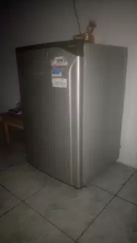 Kulkas Toshiba satu pintu
