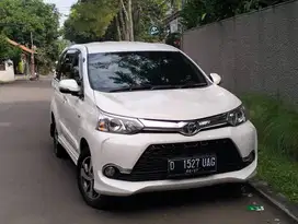 toyota avanza veloz 1.5 at matic 2017 putih mulus bandung