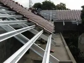 Tukang perbaikan atap bocor,dag,talang air,kanopi,renopasi dll