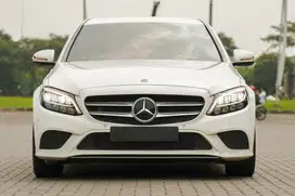 Low Odo? Mercedes Benz C200 EQ Boost 2019 c300 320i x1 520i e250