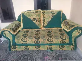 Sofa tebal ukuran besar