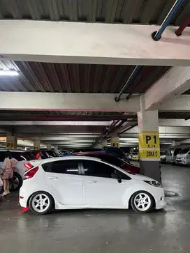 Ford Fiesta 2013 Bensin