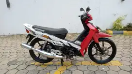 Fiz R Th 2001 Istimewa