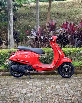 JUAL MURAH VESPA SPRINT S 150 IGET ABS FACELIFT 2022 MULUS