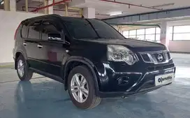 TDP Rendah Nissan X-Trail 2.0 CVT Bensin-AT 2014 Hitam CACJD