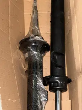 Shock depan Bmw e90 copotan pribadi