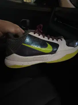 sepatu basket Kobe 5 Protro