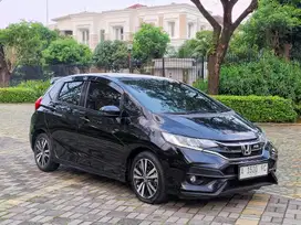 (KM 36RB) Honda Jazz RS CVT 2018 Bensin Antik