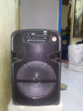 Speaker aktif bluetooth merk dat
