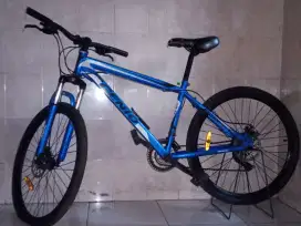 Sepeda gunung Genio XC 07 3/7 speed size 26