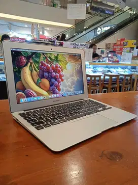 Macbook Air 11inch 2015