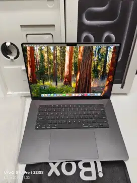 Macbook Pro M3 Pro 16-iNci 18/512gb Garansi Resmi iBox sampe mei 2026