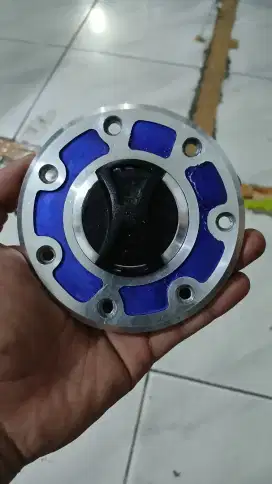 Di jual tutup tangki ninja ss/r