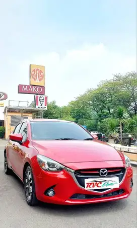 MAZDA 2 R AT SKYAKTIF TH. 2014 PAKAI 2015 MERAH ANTIK EX WANITA