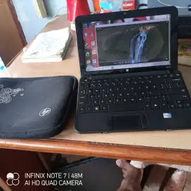 Notebook hp 110 RAM 2  baterai  awet