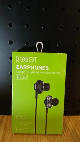 Robot RE30 Wired Headset Kabel In Ear Earphone Handsfree