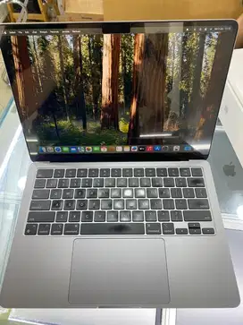 Macbook air m2 13 inch ram 8 ssd 256