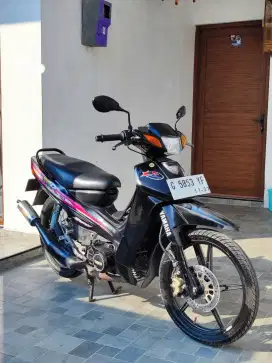 Yamaha F1ZR FizR full original tangan pertama simpanan pribadi