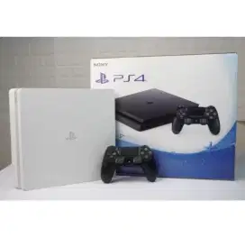 PSP 4 Slim game original/permanen