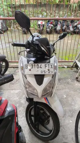 HONDA VARIO 125 TAHUN 2014 CASH PAJAK TERIMA PANJANG