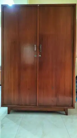 Lemari baju Kayu Jati