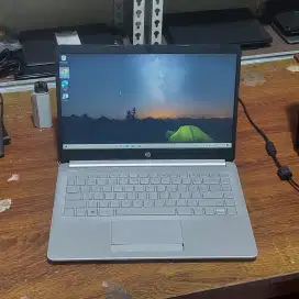 Laptop Hp 14s-Cf0xxx i3 Gen 7 Ram 4 GB HDD 1 TB