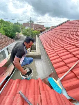 Tukang atap Bocor TUkang talang air tukang cat rumah renovasi