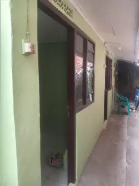 Kosan/Kontrakan kamar strtegis dkt stasiun Buaran & kawasan Industri