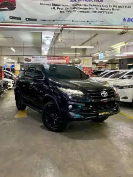 (KM 86rb) Toyota Fortuner VRZ TRD 2.4 AT Diesel 2017 Like New 2018
