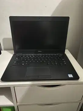 Laptop Dell Latitude 5280 Core i5 Gen 7 Full HD 8GB DDR4 SSD 256GB