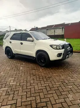 Toyota Fortuner 2010 Diesel
