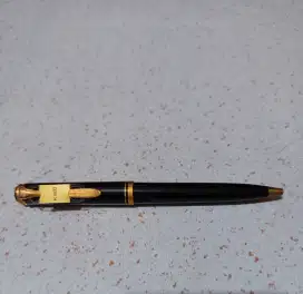 Pelikan K800 Ballpoint Pen - Souveran Black