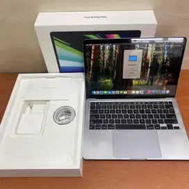 Second MacBook Pro M1 13 inch 2020 8/256GB ex iBox