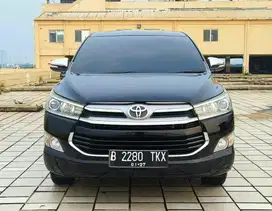 Innova 2.0 Q AT Bensin 2017 Hitam, good condition !