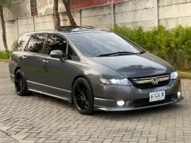 Odyssey 2.4 matic kondisi bagus