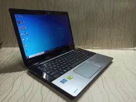 Laptop karyawan.. Toshiba Satelite S40-A Core i3/8GB/128 GB/dual Vga