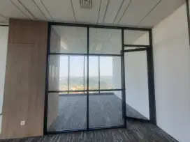 Jasa tukang partisi kaca aluminium jendela pintu