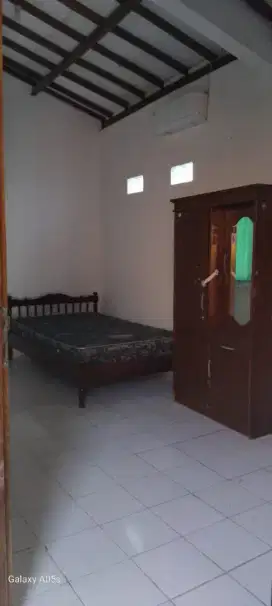 Kost putra putri