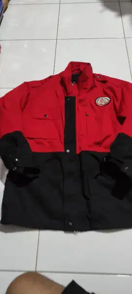 Jaket tebal size XL ga jd pakai warna merah htm