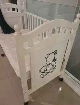 Tempat tidur anak