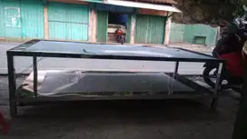 Meja dan sing/westafel