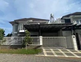 DIJUAL RUMAH PURI GALAXY CLUSTER BAMBOO LAKES MINIMALIS SIAP HUNI