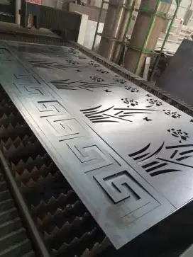 Cutting plat motif custom