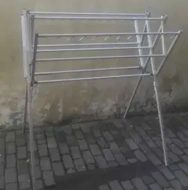 jemuran almini ukuran sedang