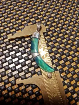 Liontin Perak Batu Bacan Kristal Giwang