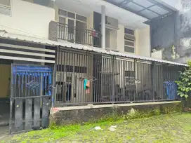Rumah Kampus 11 Kamar Full Kamar Mandi Dalam